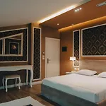 Atrium Hotel